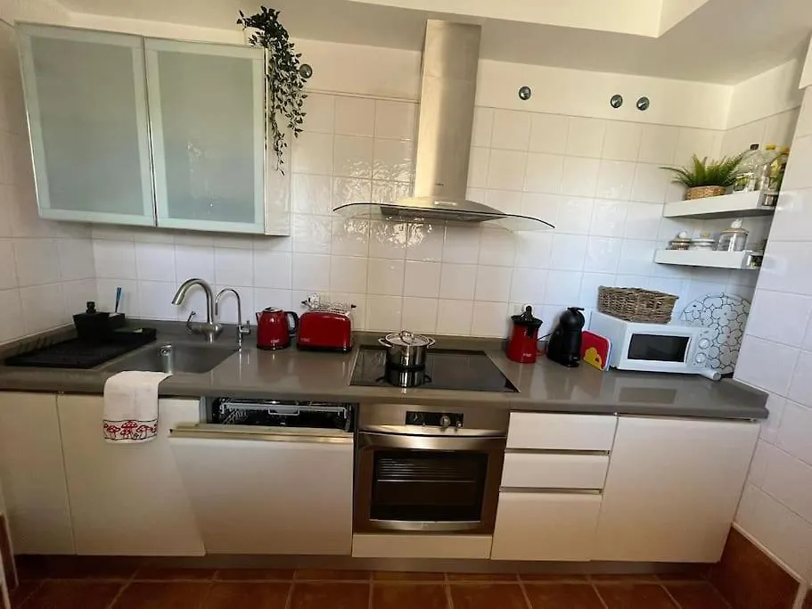 Апартаменты Seaview Cabezo Flat Fully Equipped With Parking Эль-Медано